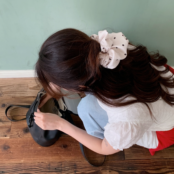 [SOYE PI-NE] Brunch Flower Big Scrunchy
