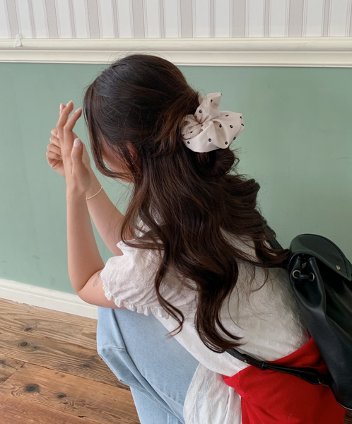 [SOYE PI-NE] Brunch Flower Big Scrunchy