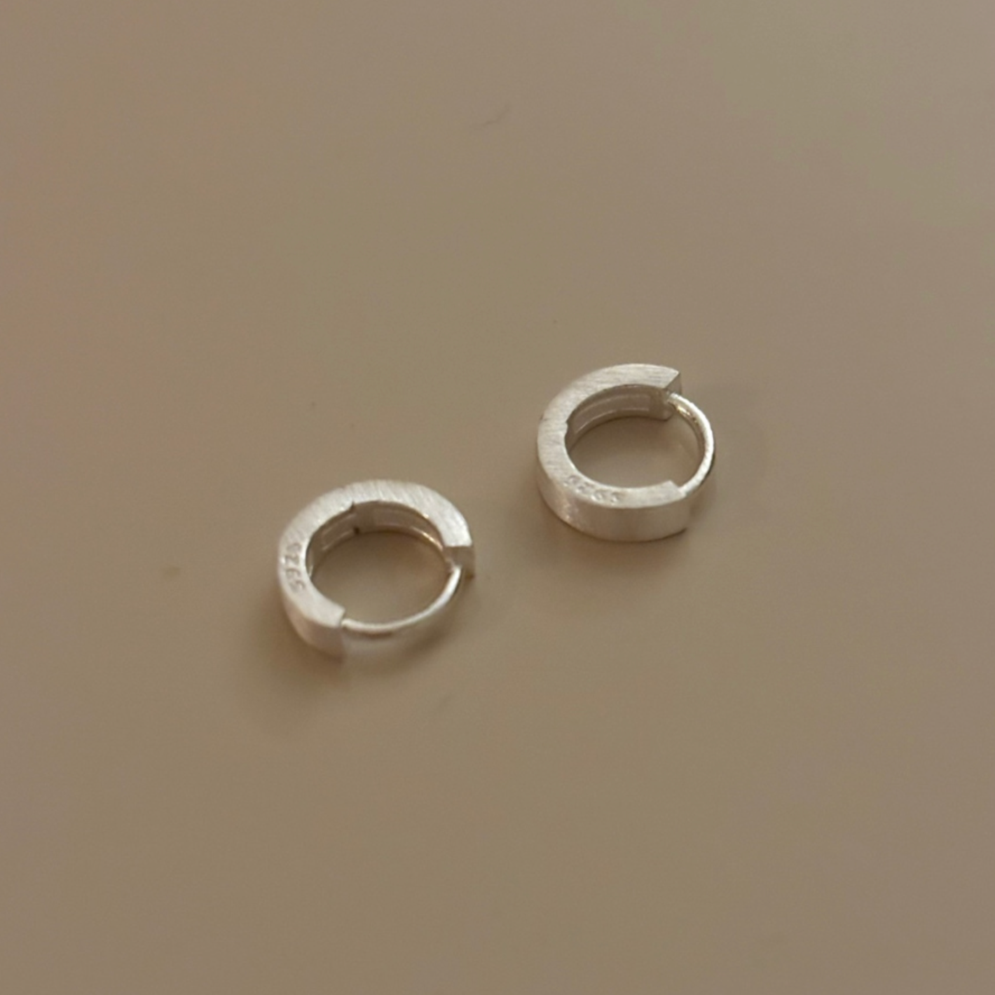 [urbantout] [silver 925] Matte Basic Earrings