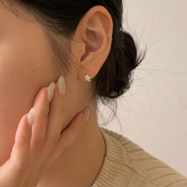 [urbantout] [silver 925] Matte Star Earrings