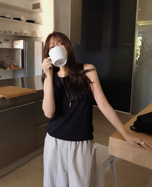 [SLOWAND] ONLY SLOW Summer Sleeveless Knit Top