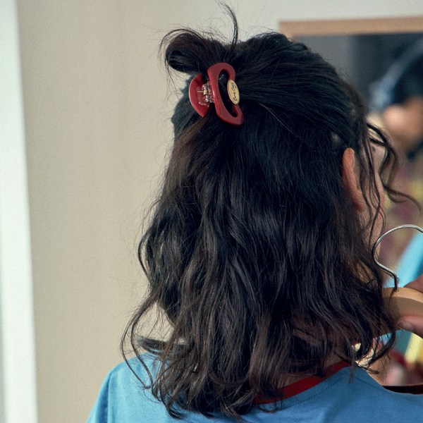 [HOTEL PARIS CHILL] Half Moon Hair Clip (3color)