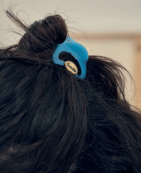 [HOTEL PARIS CHILL] Half Moon Hair Clip (3color)