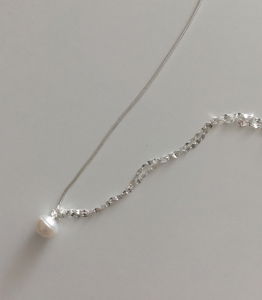 [moat] Brill Pearl Necklace (silver925)