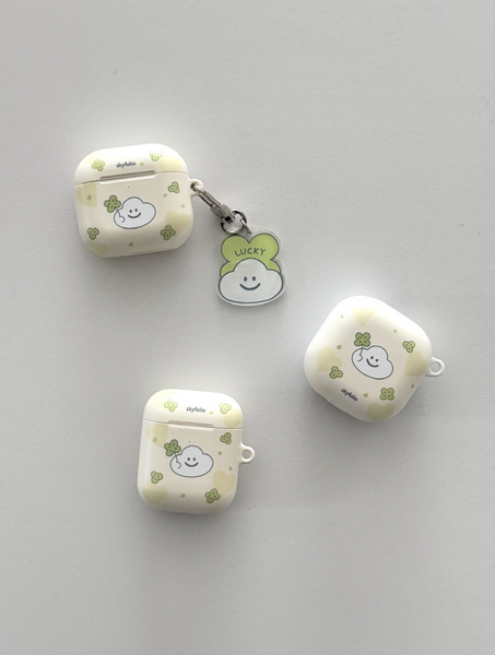 [skyfolio] Clover Cloud Airpods Case