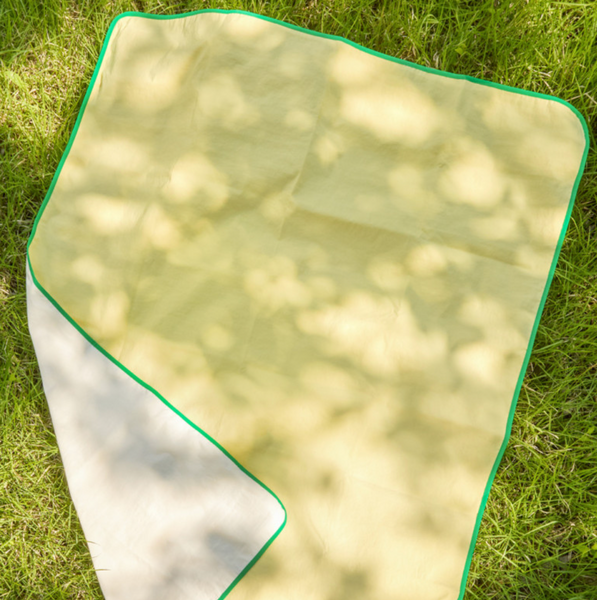 [JOGUMAN STORE] Brachio & Woody Throw Away Picnic Mat & Pouch Set