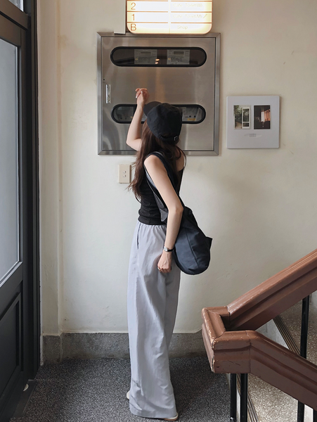 [SLOWAND] # SLOWMADE Tight Cover Fit Dot Sleeveless