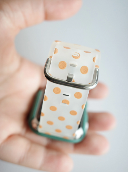 [mdrlife] Refreshing Orange Dot Apple Strap