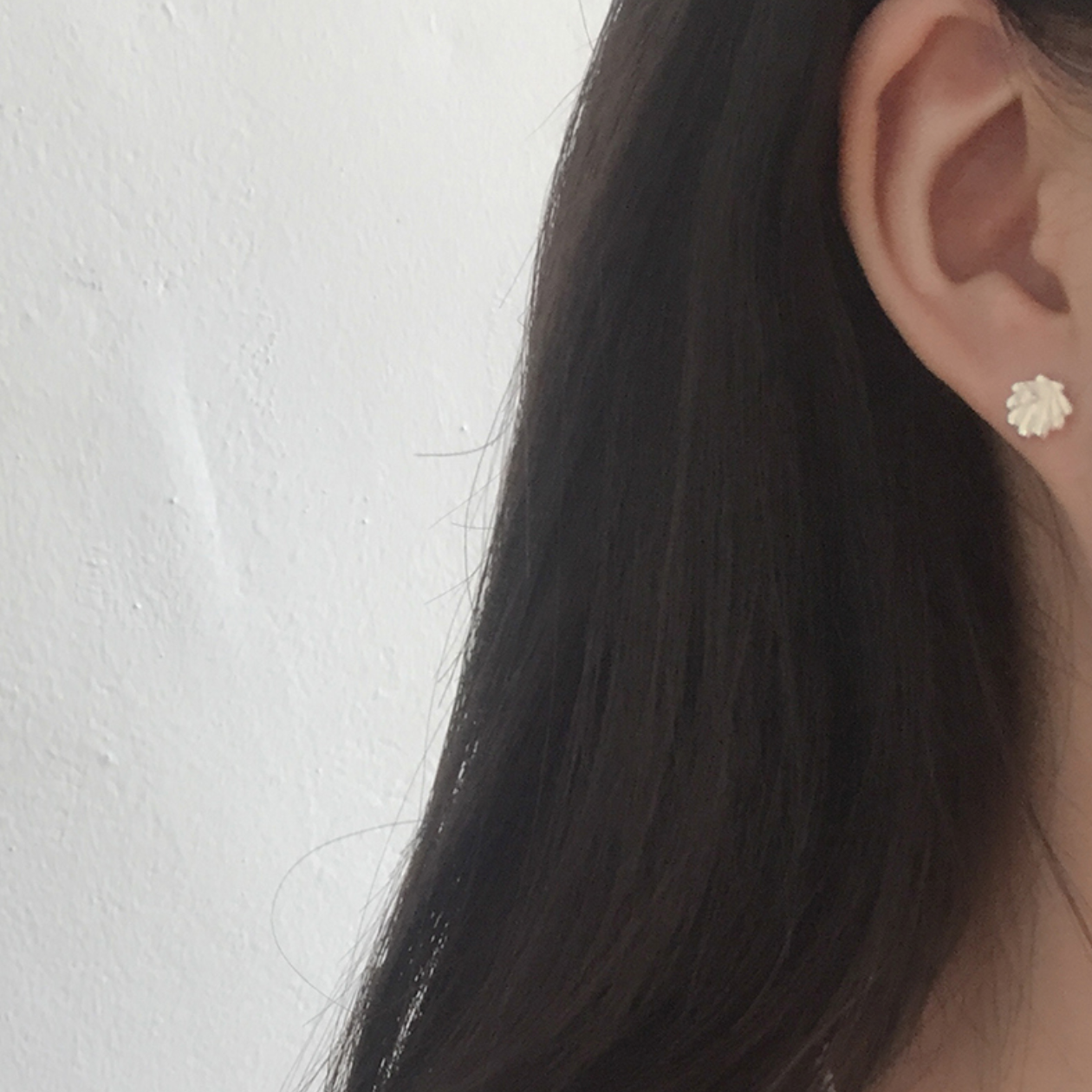 [moat] Mini Shell Earring (Silver925)