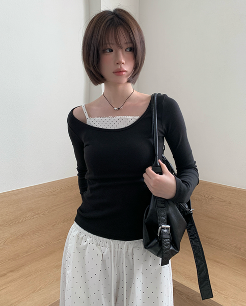 [anyonemore] Charin Deep Uneck Two Way Layered T-Shirt