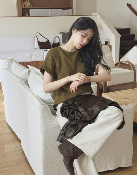 [SLOWAND] ONLY SLOW Balance Soft Warm Peach Napping T-shirt