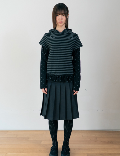 [BAUF] Angel Slim Fit Layered Hooded T-Shirt [Straight Black]