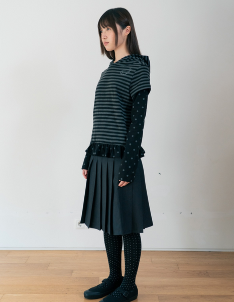 [BAUF] Angel Slim Fit Layered Hooded T-Shirt [Straight Black]