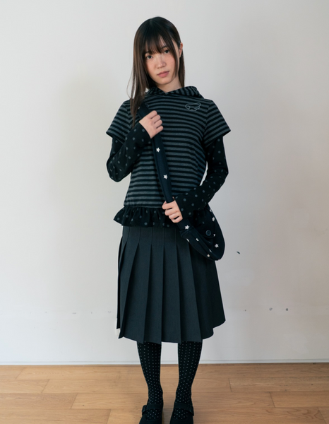 [BAUF] Angel Slim Fit Layered Hooded T-Shirt [Straight Black]