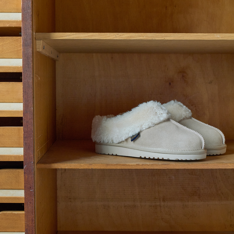 [Rockfish Weatherwear] ORIGINAL WINTER FUR MULES (SAND)