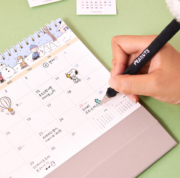 [Peanuts] 2026 Snoopy Desk Calendar