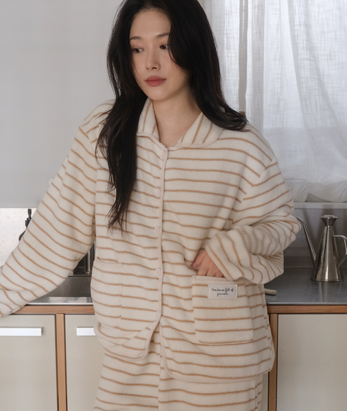 [Juuneedu] Jeu House Strip Sleep Jogger Pajama Set