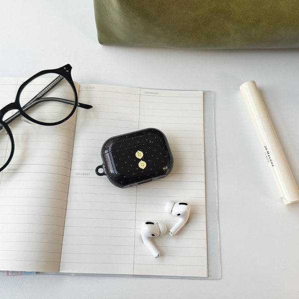 [second morning] Dot Button Airpods Case