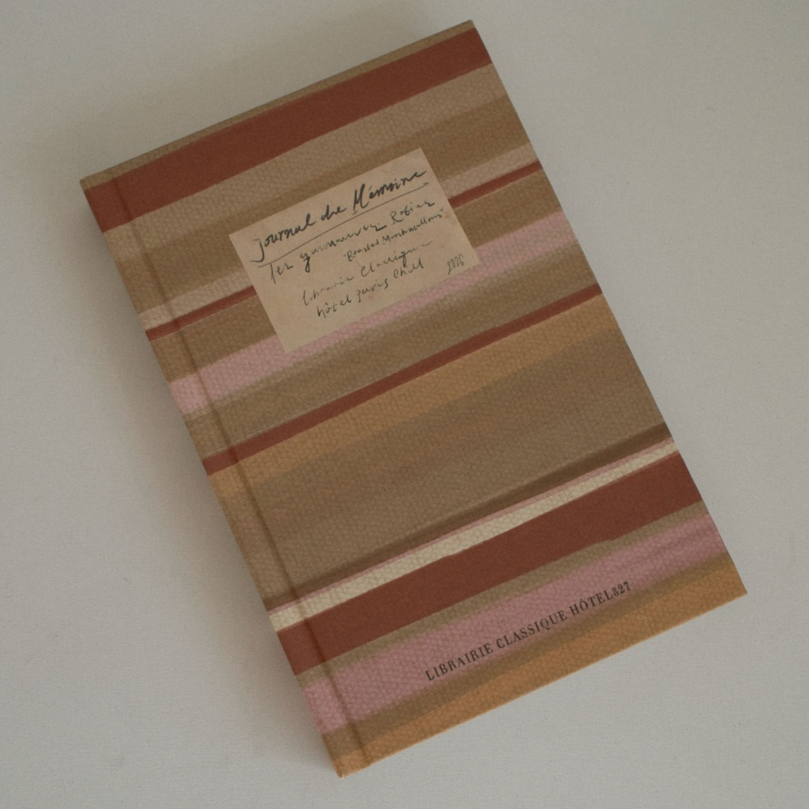 [HOTEL PARIS CHILL] 26 Old Book Journal (Autume Leaves)