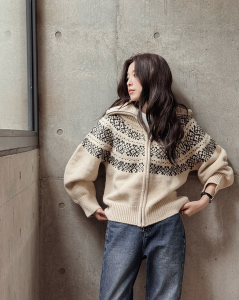 [SLOWAND] ONLYSLOW Nordic Thick High-Neck Knitwear Zip-Up
