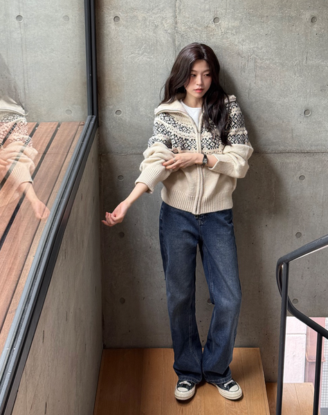 [SLOWAND] ONLYSLOW Nordic Thick High-Neck Knitwear Zip-Up