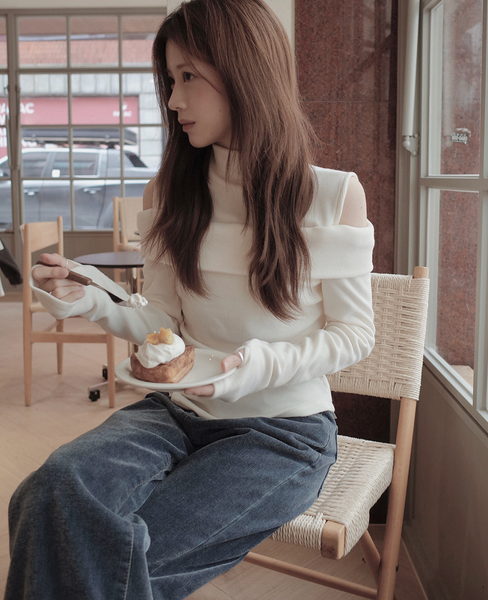 [SLOWAND] # SLOWMADE Light Warm Velvet Napping Straight Fit Denim Pants