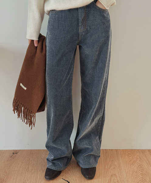 [SLOWAND] # SLOWMADE Light Warm Velvet Napping Straight Fit Denim Pants