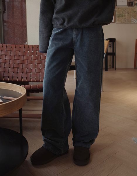 [SLOWAND] # SLOWMADE Light Warm Velvet Napping Straight Fit Denim Pants