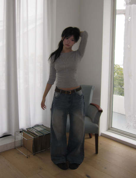 [MODIMOOD] Momu Basic Daily Slim Neck T-shirt