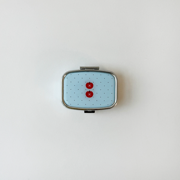 [second morning] Dot Semo Button Tin Case