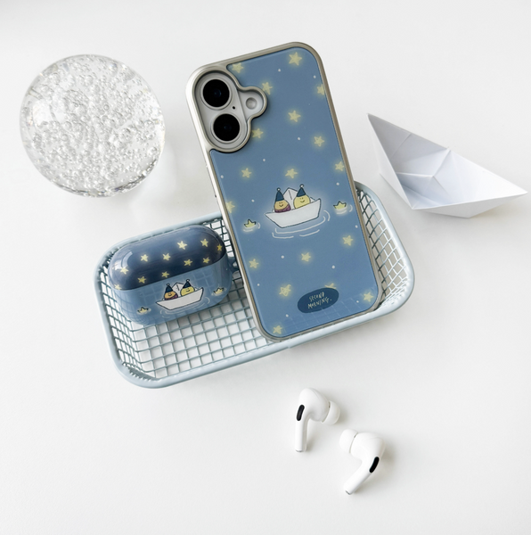 [second morning] Paper Boat MagSafe Silver Case