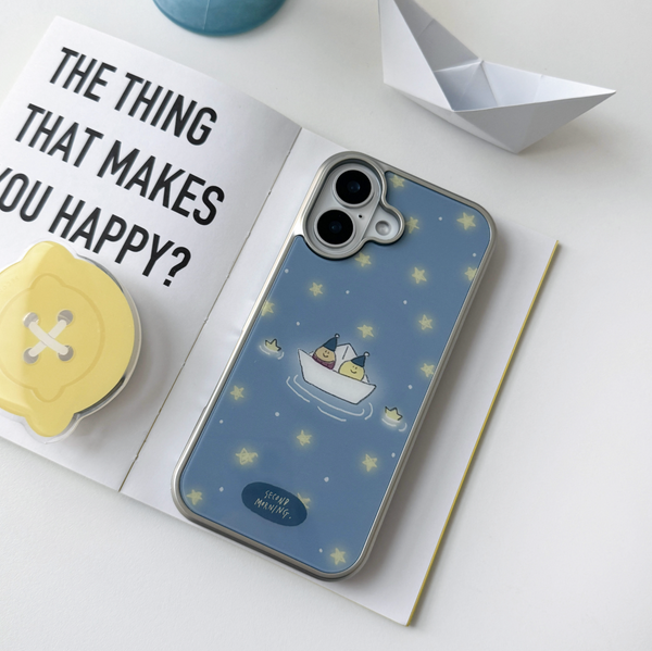 [second morning] Paper Boat MagSafe Silver Case