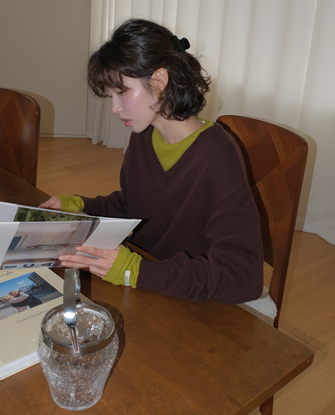 [FROM BEGINNING][MADE] Mercy Basic V-Neck Knitwear