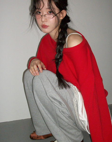 [FROM BEGINNING][MADE] Mercy Basic V-Neck Knitwear