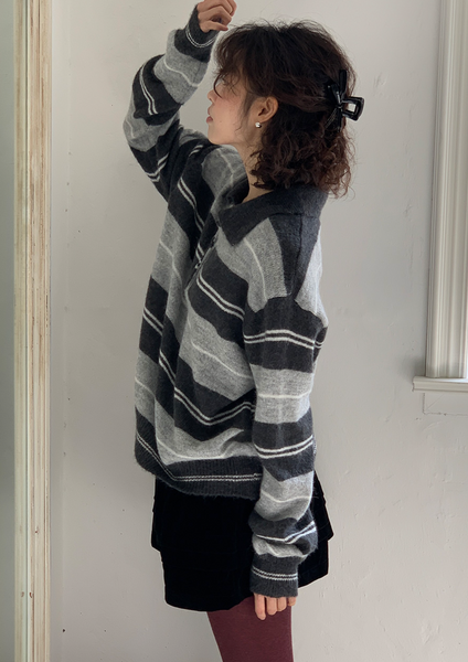 [FROM BEGINNING] Smooth Stripe Collar Knitwear