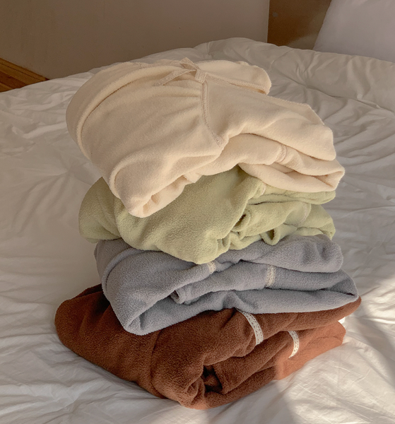 [Juuneedu] Rouny Lace Fleece Pyjamas Set