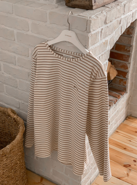 [Juuneedu] Toffee Nut Stripe Embroidery Pyjamas Set