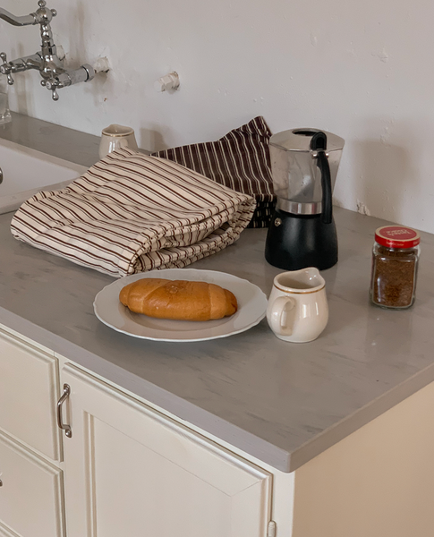 [Juuneedu] Toffee Nut Stripe Embroidery Pyjamas Set