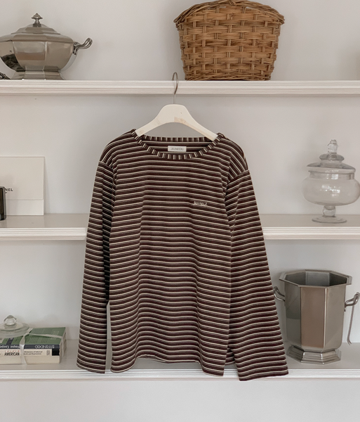 [Juuneedu] Toffee Nut Stripe Embroidery Pyjamas Set