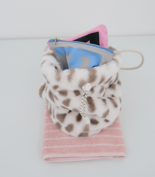 [MINMIN] Bunny Fur Mini Bag Cream