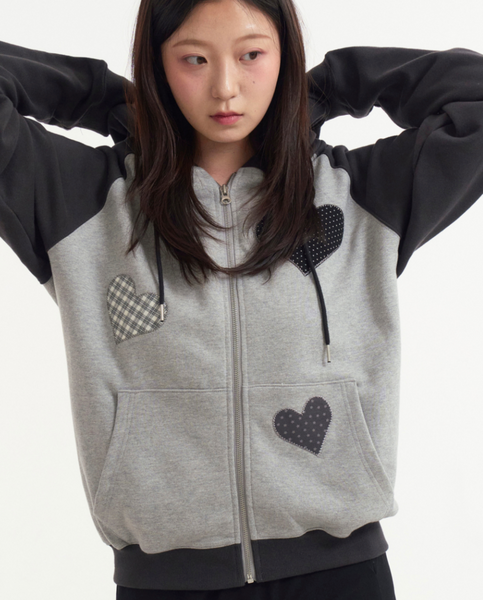 [ROGIN N ROSIE] Divided Heart Patch Hood Zip Up Charcoal