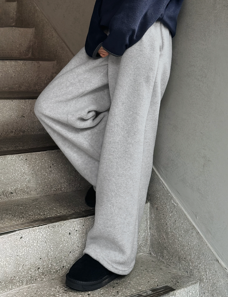[SLOWAND] Winter Hug Fleece Training Pants