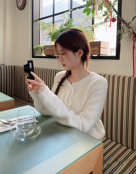 [SLOWAND] Ribbon Strap Fur Cardigan