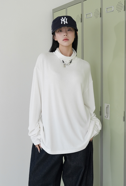 [BINARY01] Ruten Warmer Turtleneck T-shirt