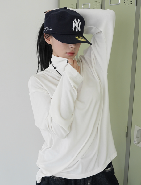 [BINARY01] Ruten Warmer Turtleneck T-shirt