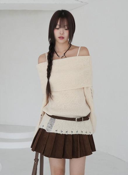 [BINARY01] Damage Off-Shoulder Knitwear