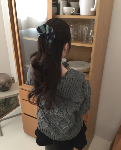 [moat] Sweet Scrunchy