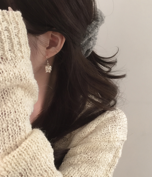 [moat] Holiday Grape Earring (Silver925)