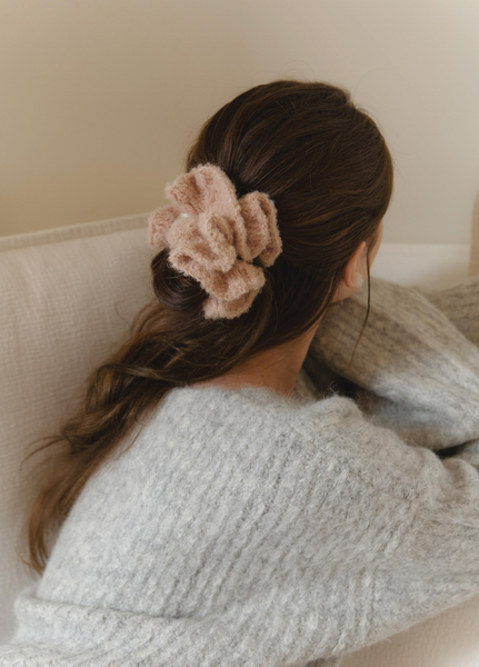 [DUNGEUREON] [Handmade] Knitting Scrunchie (Pink)