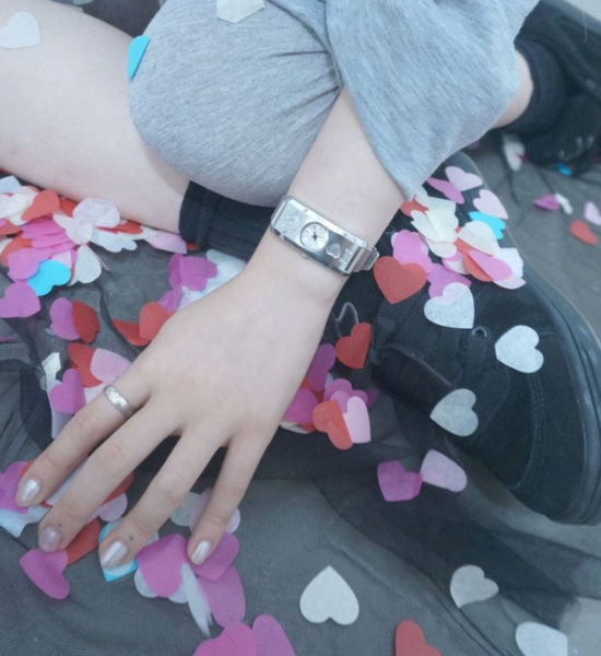 [eee space] LOVE E Watch